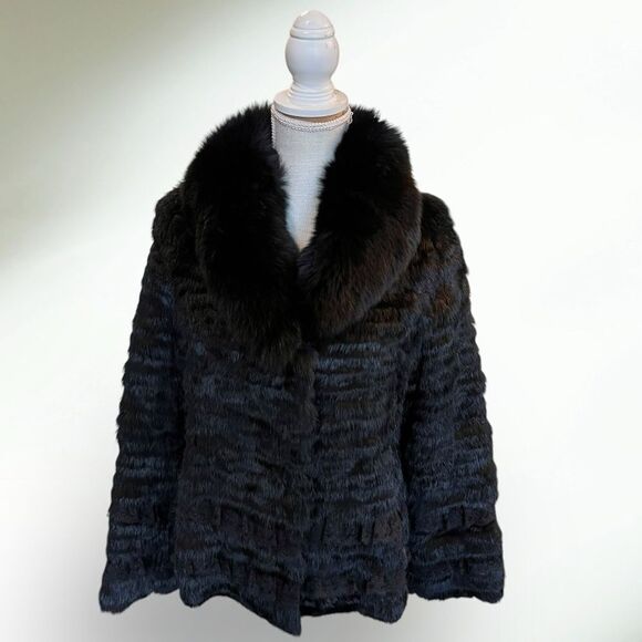 Elegant Franco Ferra Milano Black Rabbit Fur Jacket - Picture 3 of 7